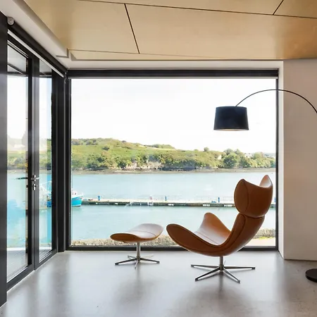 Holiday home The Dockhouse